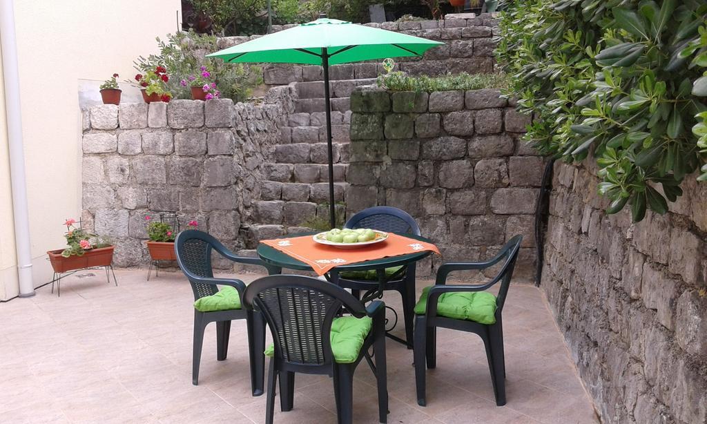 Apartment Adela Cattaro Esterno foto